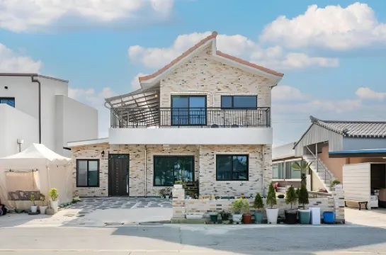 Uljin Jeongdam-eun Ocean View Pension