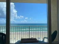 Cute Studio!  Remodeled!  Direct Ocean Front! Pirates Cove 6th Floor