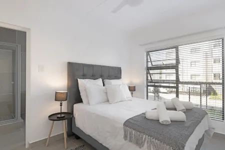 Ballito Village 69 by HostAgents Отели в г. Баллито