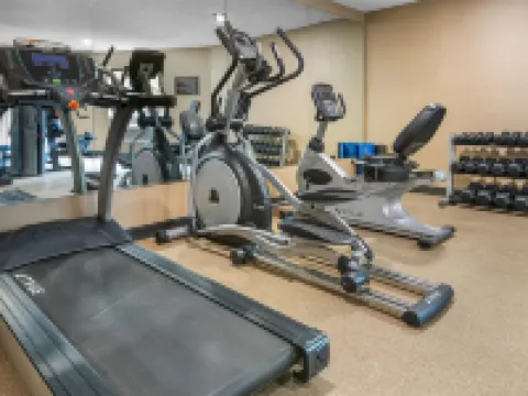 機場貝斯特韋斯特酒店 沃威克酒店