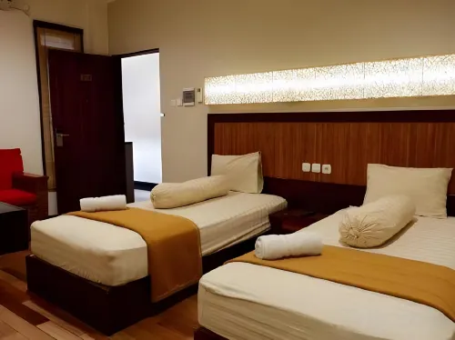 Sienna Inn Banjarmasin - Parking