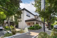 Best Western Plus Palm Court Hotel Hotels near University of California, Davis
