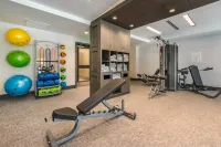 Cambria Hotel Houston Downtown Convention Center - Gym