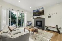 Relaxing & Cozy Tiny House - NEAR PDX - WATERFRONT