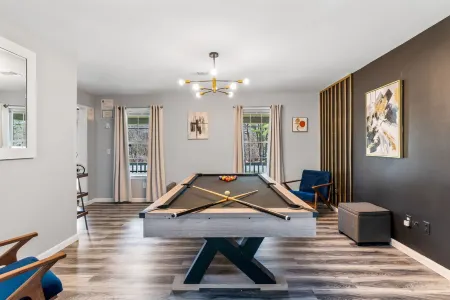 Ultimate Poconos Family Escape! Games, Firepit, Theater Vibes & More