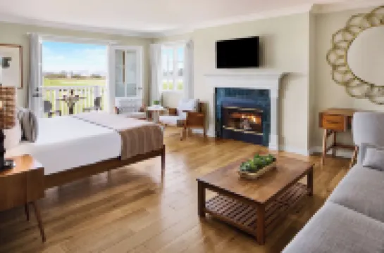 Inn at Playa del Rey Hotels near Playa Del Rey Beach