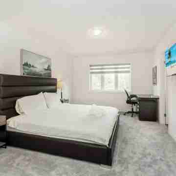 Home in Heart of Niagara Falls Rooms