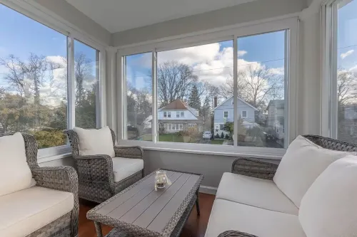 2-bedroom apartment in brilliant Montclair with AC, WiFi Hotels in Montclair