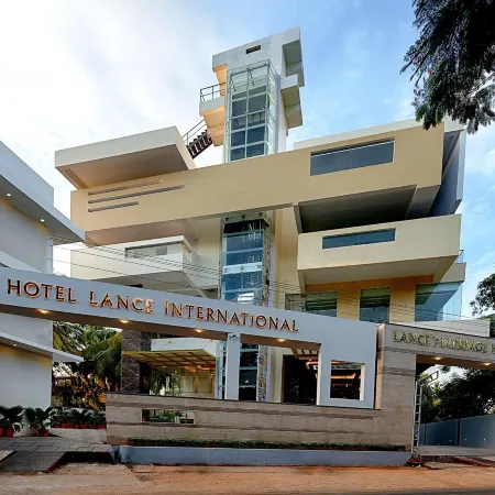 Hotel Lance International