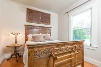 Entire House Downtown Paso Updated Craftsman - 3/2 -With Firepit and Bocce ball 파소 로블레스 에번트 센터 주변 호텔