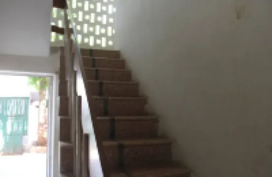 Comfy cozy sprawling bungalow for leisure/business trip