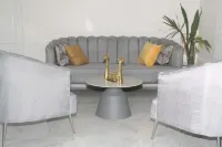 Luxurious 5-bedroom villa with WiFi, Pool, Jacuzzi and AC enchanting Cabrera