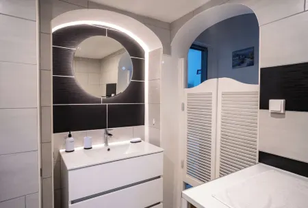 Beautiful Normandy apartment Отели в г. Ле Фидлер