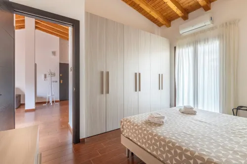 SAVOIA 173 APARTMENT in the center with reserved parking, a few kilometers from the sea.