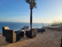 Beachcomber Bungalow Ocean Vistas Paradise Found      beaches within minutes Hotels near Broad Beach