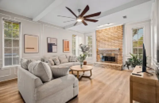 Central Updated 4 beds 3 baths