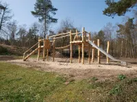 Forest Finest, luxury chalet with HOT TUB beautiful canopy and beautiful garden