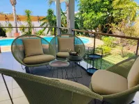 Magnificent villa with swimming pool