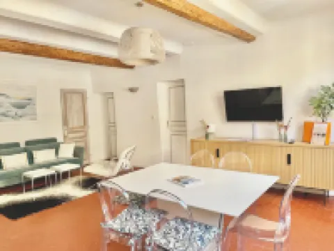 3 bedroom apartment in aix-en-provence