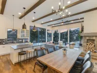 Big Sky Basin - Ski-in/Out, Hot Tub & Game Room