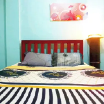 A modest accomodations, comfortable,affordable,accessible to the famous tourists