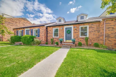 The Elizabethton Duo