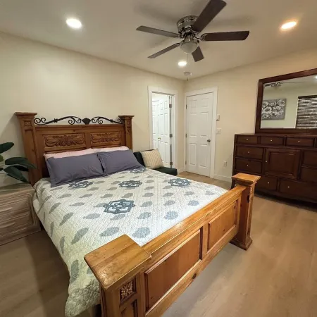 Charming 2-bedroom house Sleep 6 with WiFi in Ely