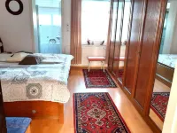 Beautiful ground floor apartment 65sqm, fully equipped with beautiful garden and terrace Hotels in Cloppenburg