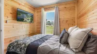 Lake Eufuala Retreat - 3Bd, 2BA Home in Eufaula with Com Boat Launch & Pool