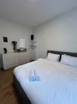 Amazing New Boutique Apartment with Balcony @ Carmel Center by Casa Carmel Hotel di 