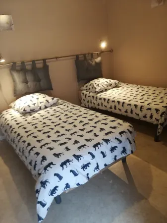 Les gites de la musardiére la maison du loir zooparc Beauval, many castles Отели в г. Мён