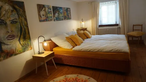 Historic farmhouse in the village center. Family-friendly. Pet friendly! Hotels in Rhodt unter Rietburg