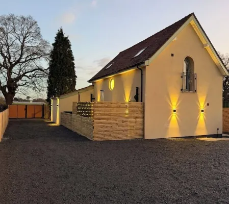 Cedar Barn - Nantwich with Hot Tub