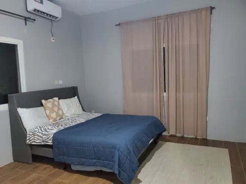 Myneya Views - 3 bed 2 bathroom serviced apartment Hotels in Sussex