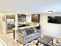 Spacious 5-bedroom house in marvelous Greeley with AC, WiFi