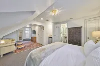 Houston Towers, Downtown Med Ctr, NRG, Adults Only - balcony