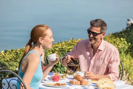 Deluxe View Apartment