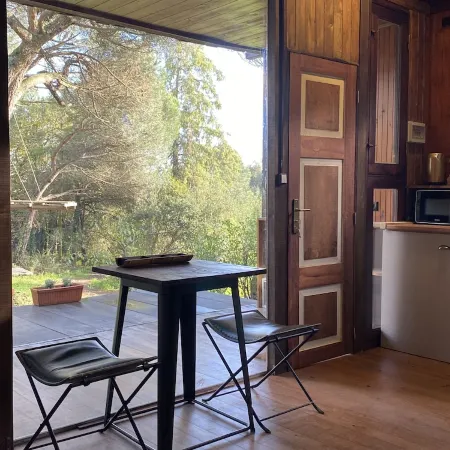 Pine Lodge - luxurious bungalow in nature Отели в г. Валонгу
