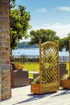 "Les Ecuries" A luxurious haven of peace overlooking the Gulf of Morbihan Hotels in Arradon