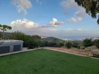 Grande Villa 10/12 Pers vue mer + Véhicule Hotels in Alata