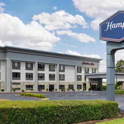 Hampton Inn Portland East Hotel dekat Lapangan Golf Glendoveer