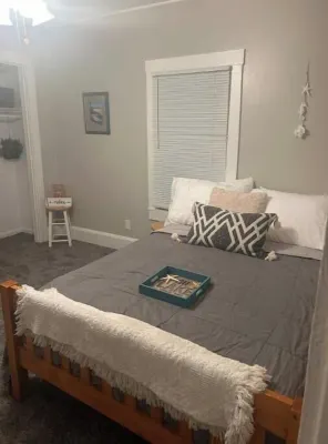 Barefoot Bungalow Hotels in Pinellas County