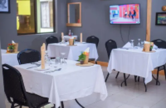 Arusha Giraffe Lodge