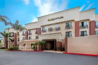 Fairfield Inn & Suites Temecula Hotels near Temecula