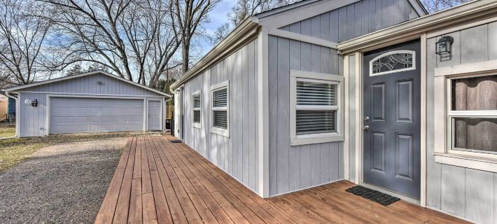 Lakeland Cottage - 1/2 Mile to St Croix River Hotels in Washington County