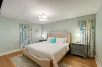 Quiet 2Br Coastal Getaway Near Pine Island Beach & Weeki Wachee