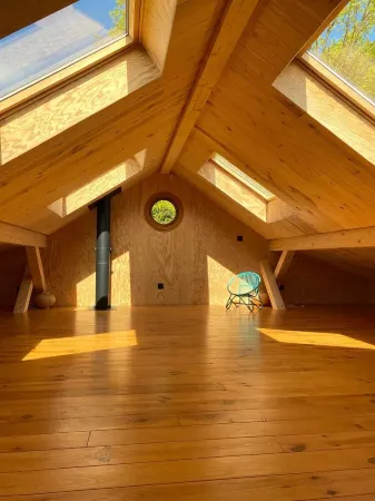 Magnificent Maison bois château park