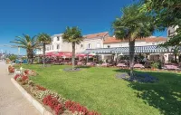 Large Rental House. Adriatic Seaside