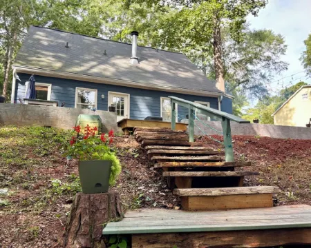 Uga Tix Available with Booking! Cozy Home Near Athens, Shops, Stadium, Etc. Hotels in Oconee County