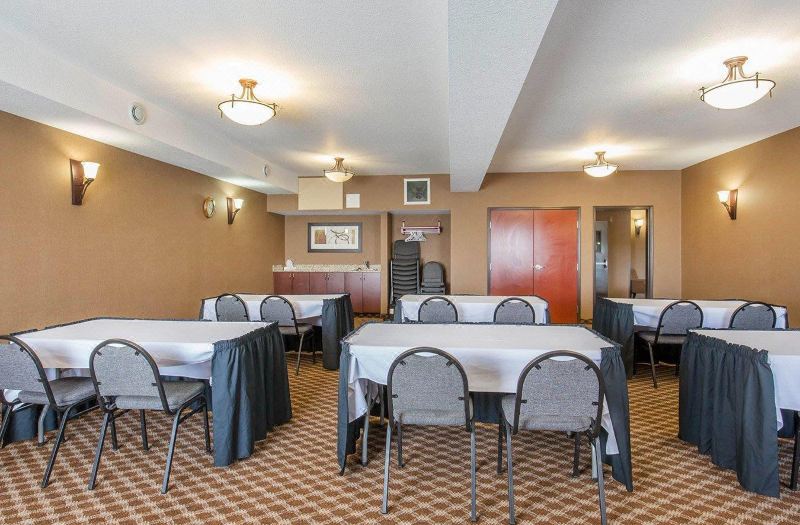 Comfort Inn & Suites photo 5